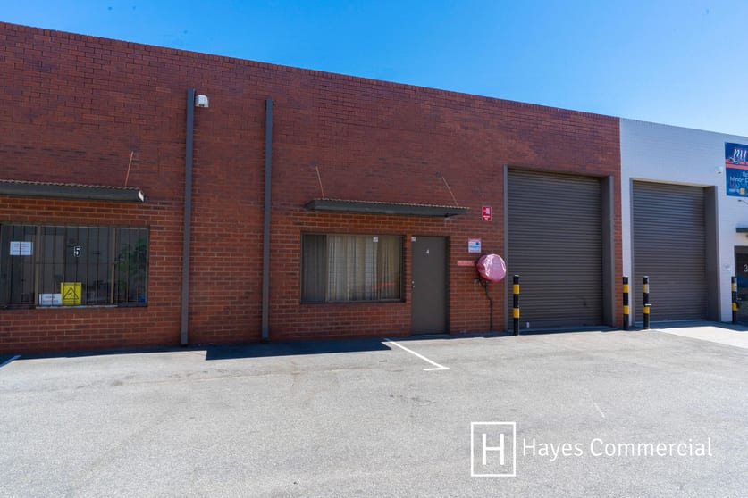 Click to view all images 4/4 McNeece Place O'connor WA 6163 - Image 3