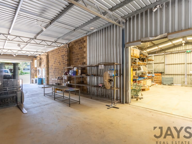 Click to view all images 10 Ryan Road Mount Isa QLD 4825 - Image 3