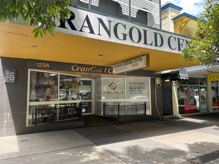 Click to view all images 15/129a Lake Street Cairns City QLD 4870 - Image 2