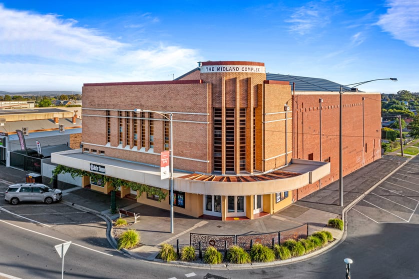 250 Barkly Street Ararat VIC 3377 - Image 1
