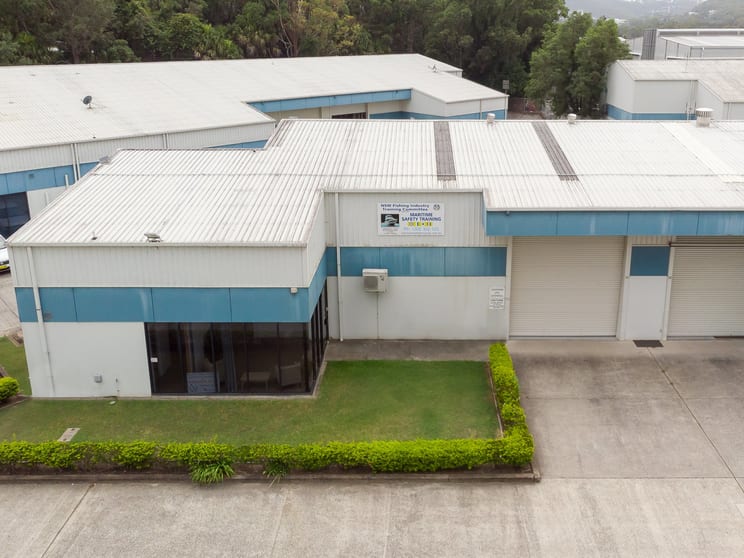 Click to view all images 13/13 Gibbens Road West Gosford NSW 2250 - Image 2