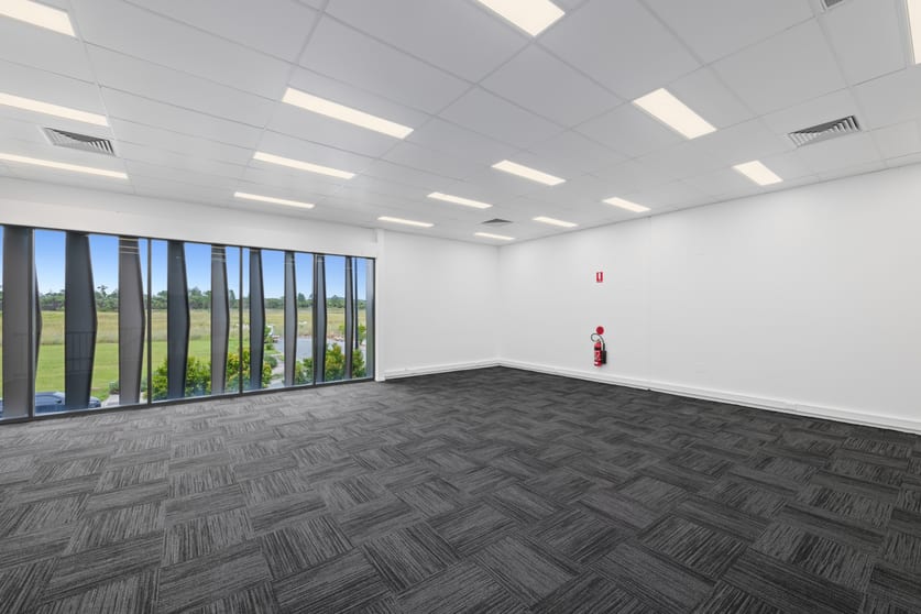 Click to view all images 1/13-15 Packer Road Baringa QLD 4551 - Image 3