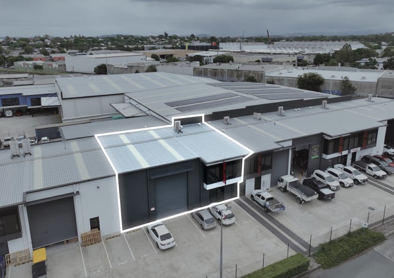 2/252 Earnshaw Road Northgate QLD 4013 - Image 1