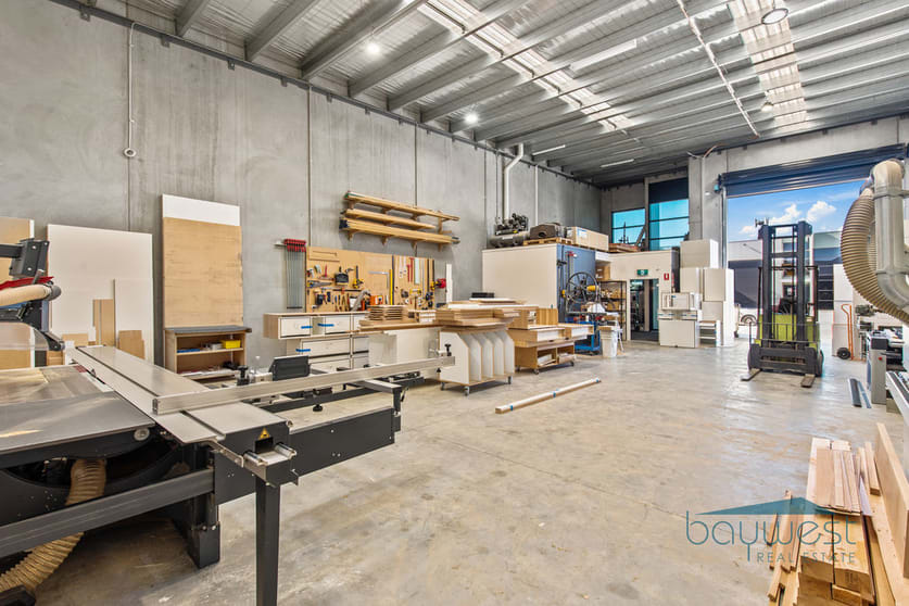 Click to view all images 35 Speed Circuit Tyabb VIC 3913 - Image 2