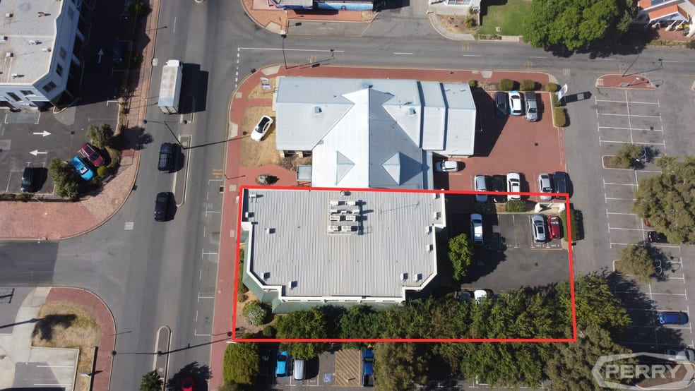 4 Sutton Street Mandurah WA 6210 - Image 2