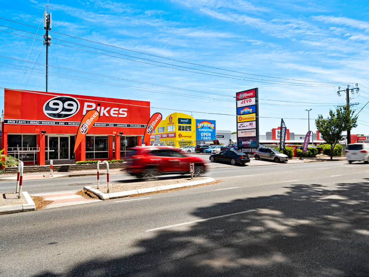 Click to view all images 838 Marion Road Marion SA 5043 - Image 1