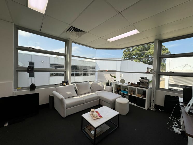 Click to view all images 7/59-63 Captain Cook Drive Caringbah NSW 2229 - Image 3