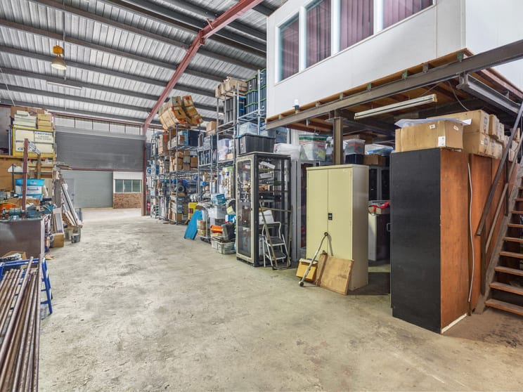 Click to view all images 11/28-32 Lee Holm Road St Marys NSW 2760 - Image 2