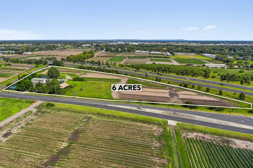 240 Kingston Road Clarinda VIC 3169 - Image 2