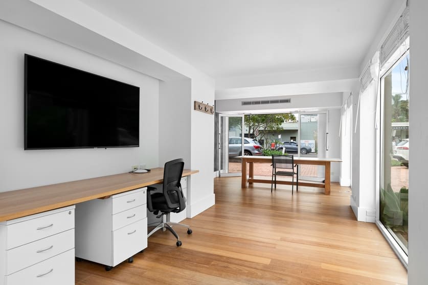 Click to view all images Shop 5/1105-1107 Barrenjoey Road Palm Beach NSW 2108 - Image 1
