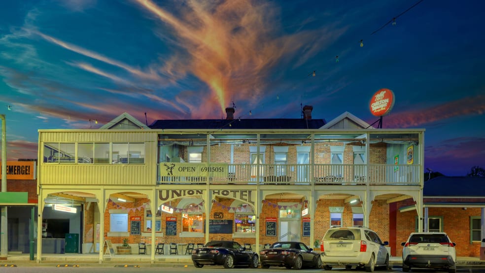 Click to view all images 6 The Parade Tumbarumba NSW 2653 - Image 1