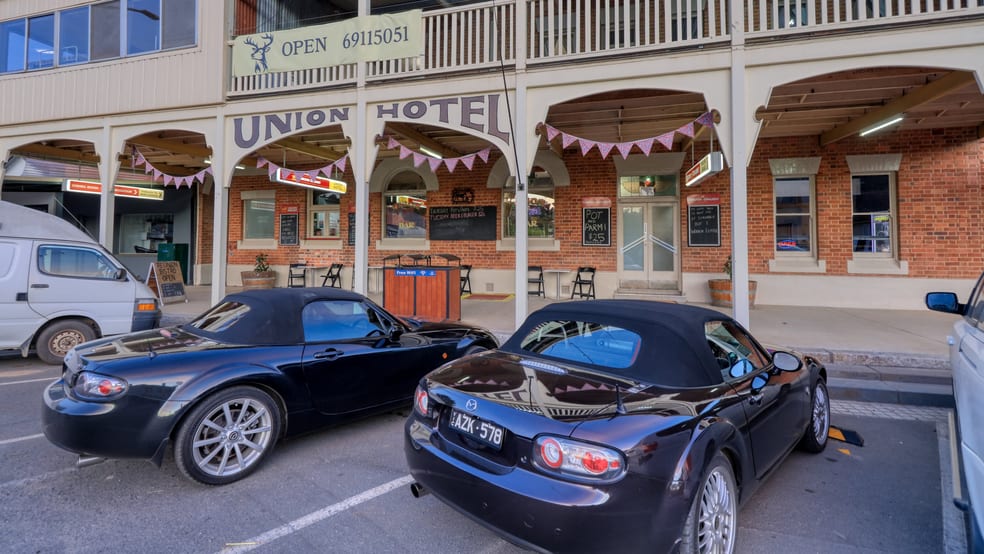 Click to view all images 6 The Parade Tumbarumba NSW 2653 - Image 3