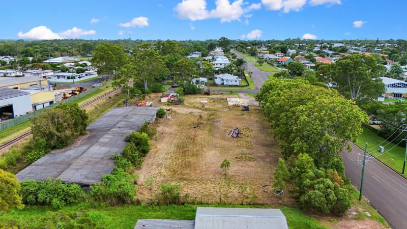 678-690 Kent Street Maryborough QLD 4650 - Image 2