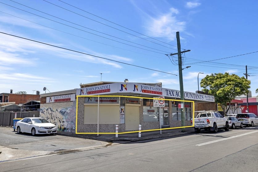 Click to view all images 197 The Boulevard Fairfield Heights NSW 2165 - Image 2