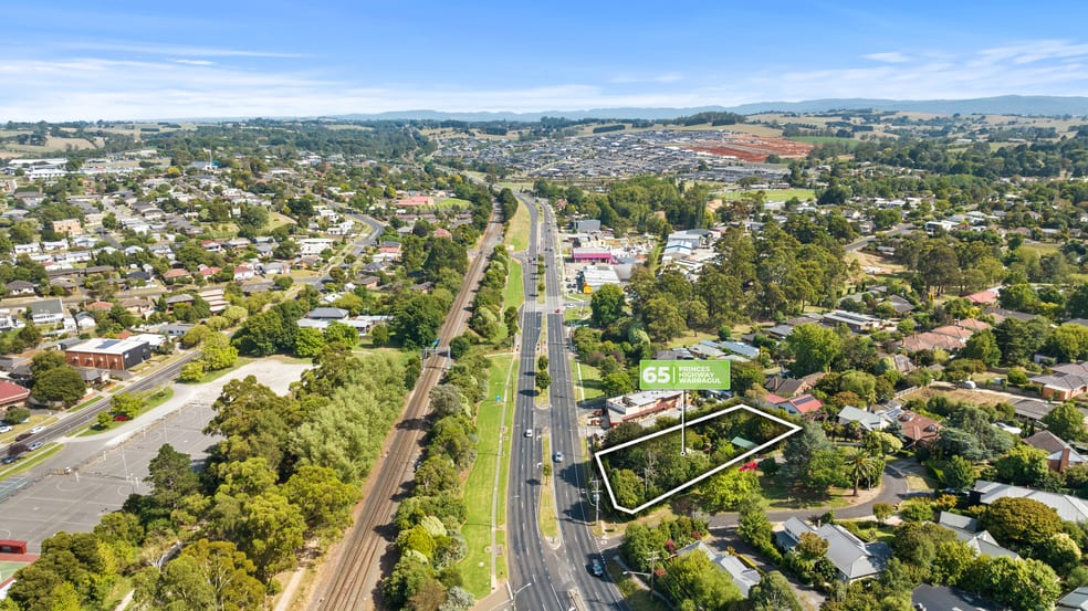 Click to view all images 65 Princes Highway Warragul VIC 3820 - Image 3