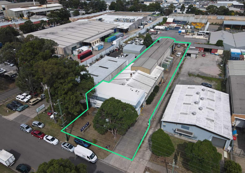 Click to view all images 72 Mandoon Road Girraween NSW 2145 - Image 1