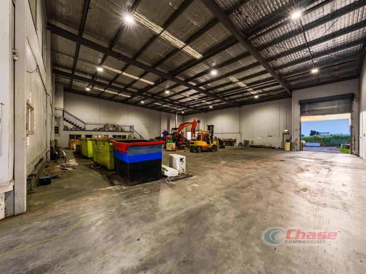 Click to view all images 1317 Ipswich Road Rocklea QLD 4106 - Image 3