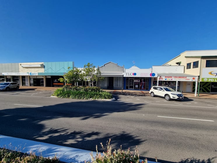 Click to view all images 30 Herbert Street Bowen QLD 4805 - Image 2