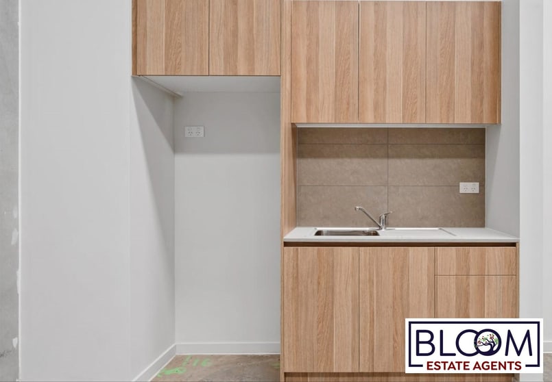 2/10 Graham Street Melton VIC 3337 - Image 3