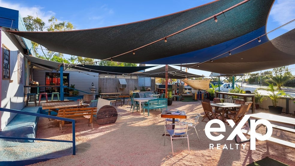 73 Maidstone Crescent Exmouth WA 6707 - Image 2