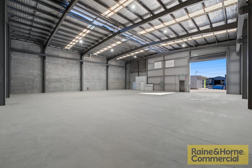 Click to view all images 28 Grice Street Clontarf QLD 4019 - Image 3