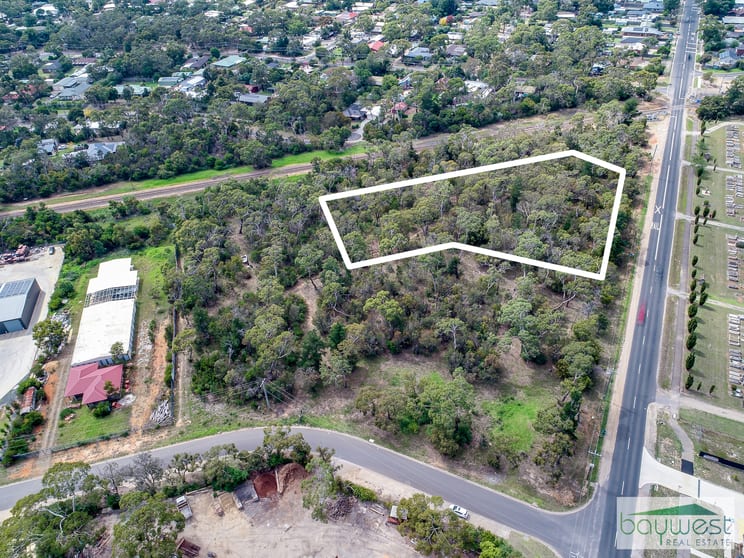 Click to view all images 178-180 Disney Street Bittern VIC 3918 - Image 2