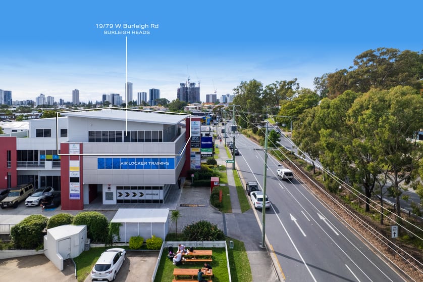 Click to view all images 19/79 West Burleigh Road Burleigh Heads QLD 4220 - Image 2