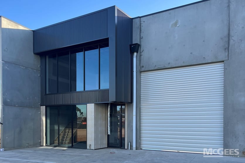 Click to view all images 5/7B Peachey Road Edinburgh North SA 5113 - Image 2