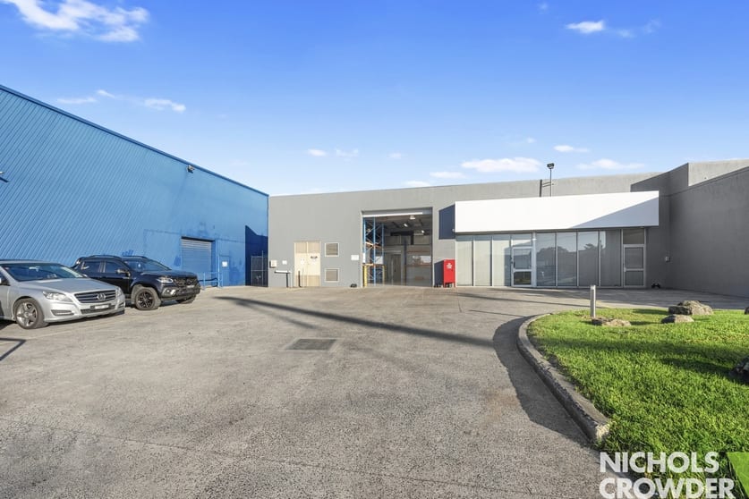 Click to view all images 7/270 Lower Dandenong Road Mordialloc VIC 3195 - Image 1