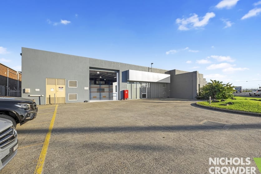 Click to view all images 7/270 Lower Dandenong Road Mordialloc VIC 3195 - Image 3