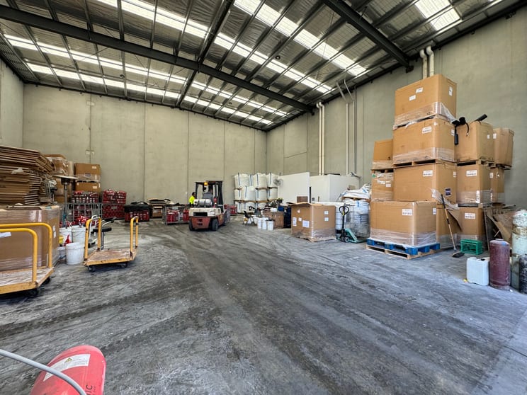 Click to view all images 26 Lonhro Boulevard Cranbourne West VIC 3977 - Image 2