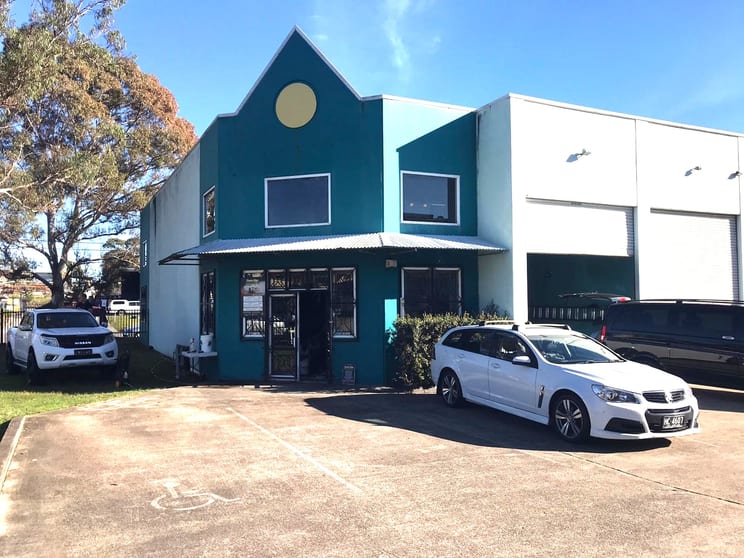 Click to view all images 1/1 Botham Close Charmhaven NSW 2263 - Image 3