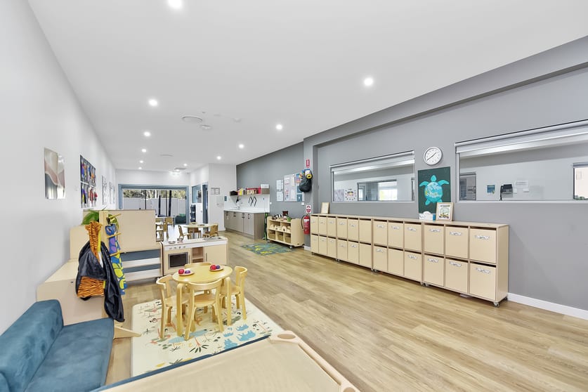 Click to view all images 50 Coreen Avenue Penrith NSW 2750 - Image 2