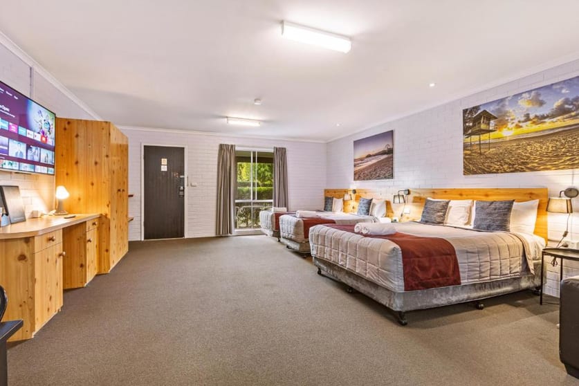 Click to view all images Wagga Wagga NSW 2650 - Image 3