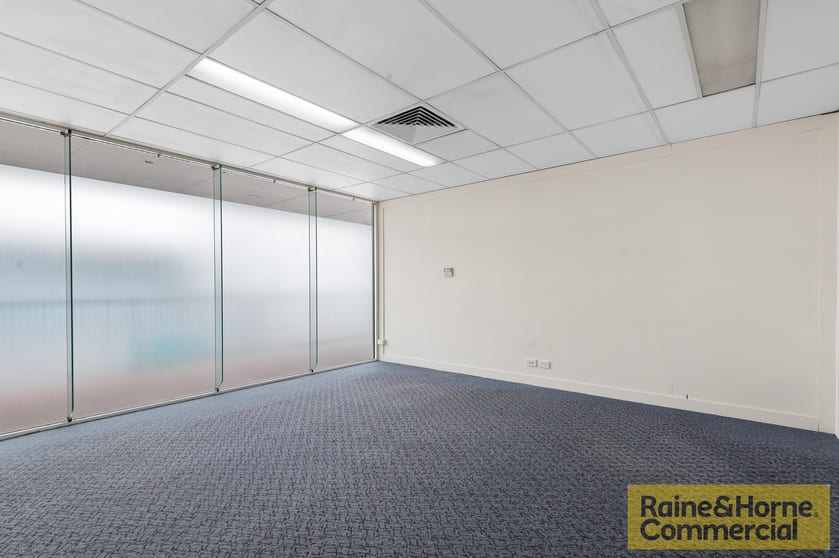 11/699 Sandgate Road Clayfield QLD 4011 - Image 3