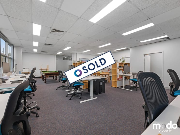 Click to view all images 4/96 Manchester Road Mooroolbark VIC 3138 - Image 1