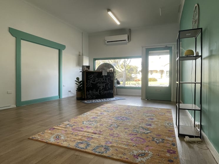 Click to view all images 91-93 Oberon Street Oberon NSW 2787 - Image 2