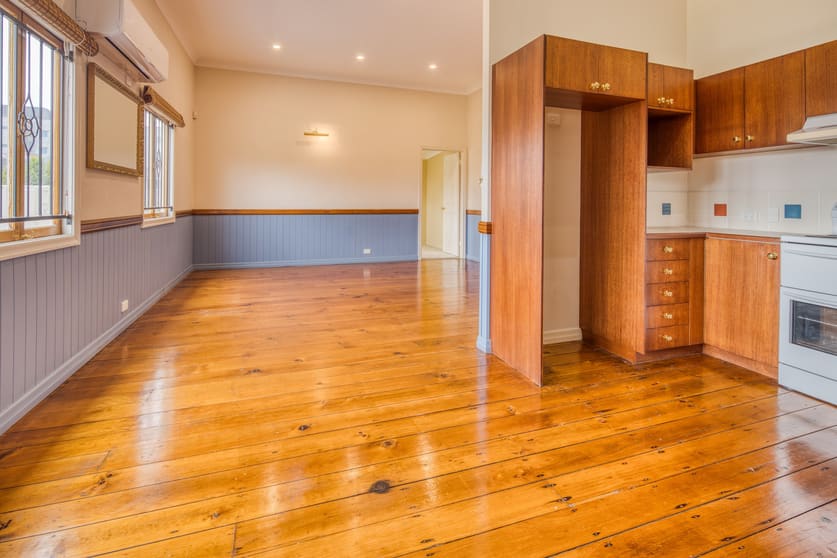 Click to view all images 13 Pring Street Ipswich QLD 4305 - Image 3