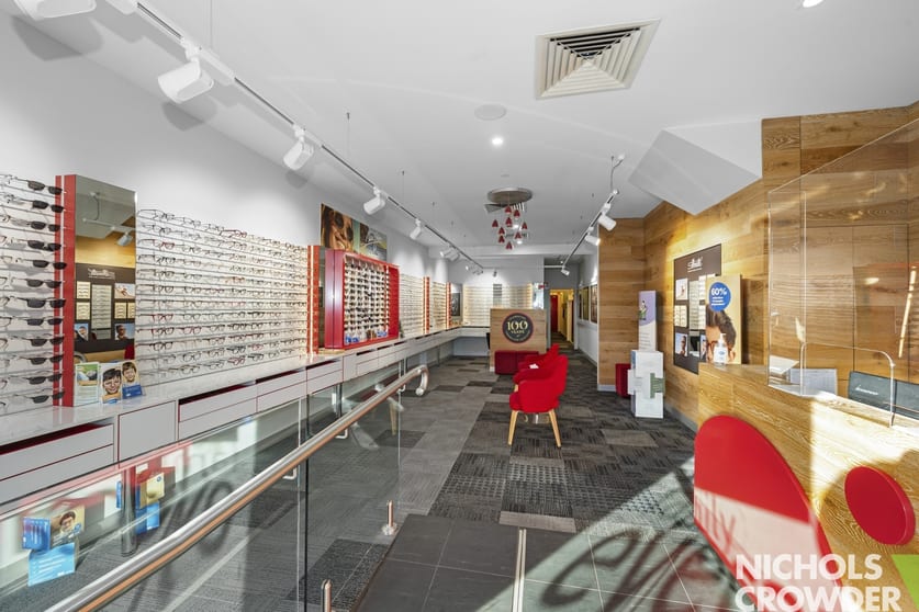 Click to view all images 424 Centre Road Bentleigh VIC 3204 - Image 2