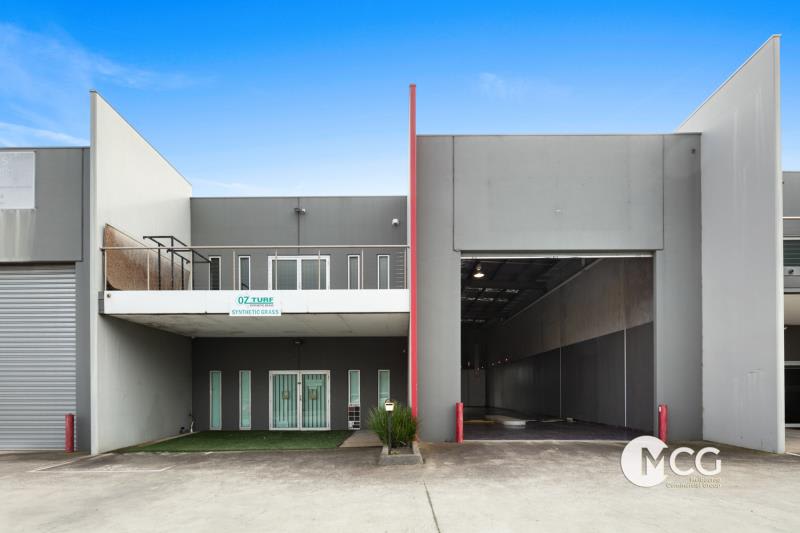 Click to view all images 19 Wallace Ave Point Cook VIC 3030 - Image 1