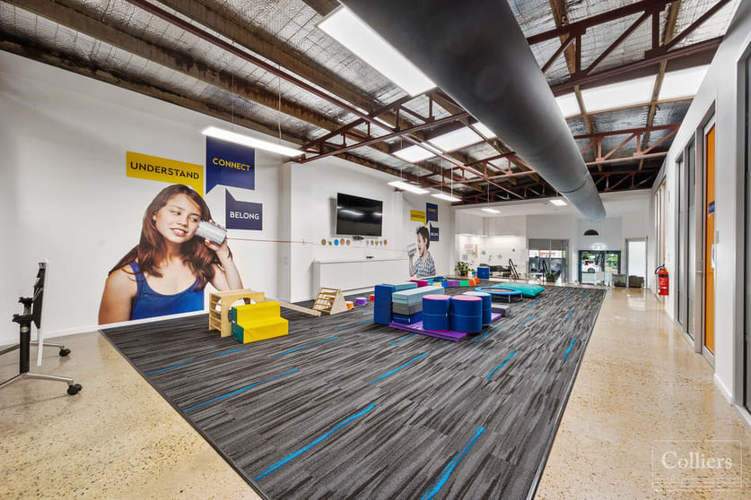 Click to view all images 3/43 Ingham Road West End QLD 4810 - Image 5