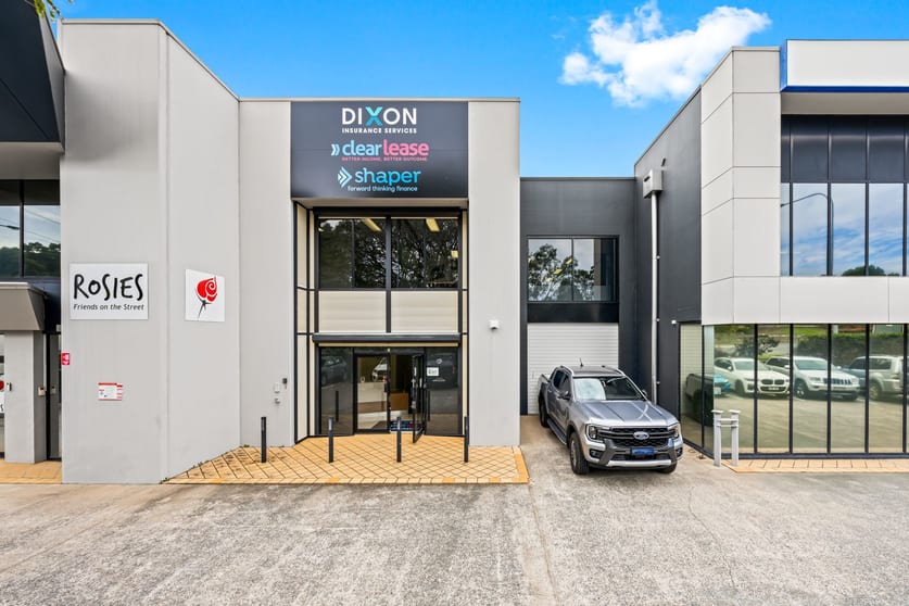 Click to view all images 2/8 Miller Street Murarrie QLD 4172 - Image 1