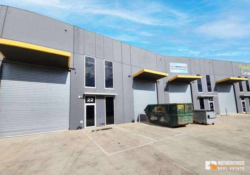 22/1 Network Drive Truganina VIC 3029 - Image 2
