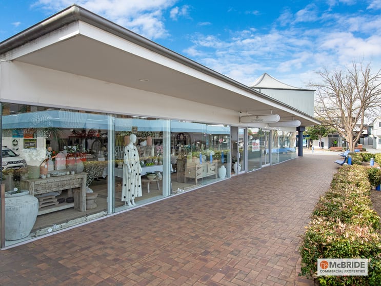 Click to view all images 9/2a-4a Orient Street Batemans Bay NSW 2536 - Image 1