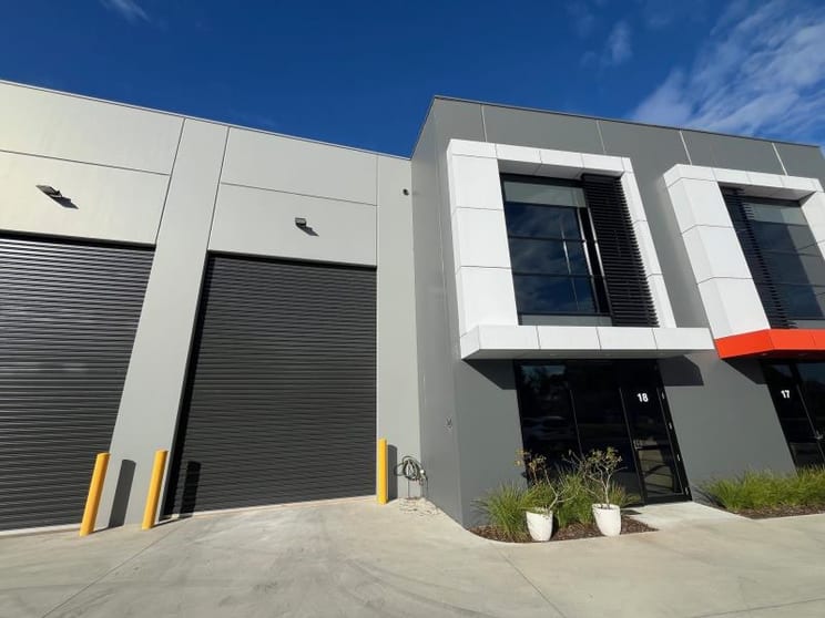 Click to view all images Unit 18/21-43 Merrindale Drive Croydon South VIC 3136 - Image 1