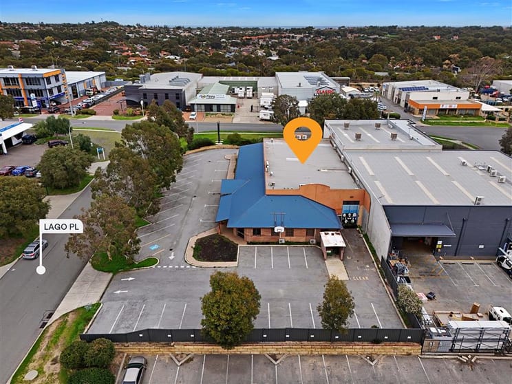 3 Lago Place Joondalup WA 6027 - Image 2