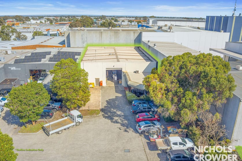 Click to view all images 4/11 Urban Street Braeside VIC 3195 - Image 1