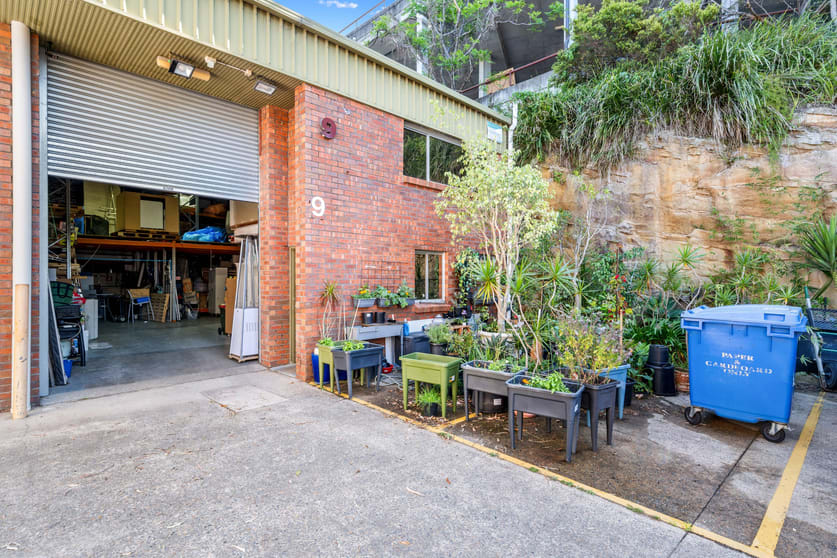 Click to view all images -9/150 Old Pittwater Road Brookvale NSW 2100 - Image 1