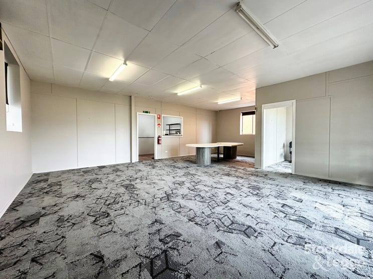 Click to view all images 78 Old Dookie Road Shepparton VIC 3630 - Image 2