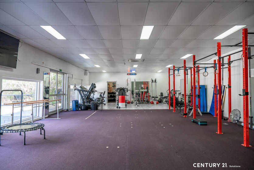 Click to view all images 1-7 Kent Street Rockhampton City QLD 4700 - Image 3
